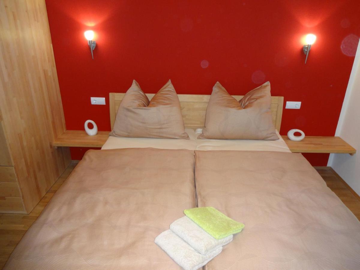 "Nature Erleben" Appartement & Komfortzimmer Velden am Wörthersee Esterno foto