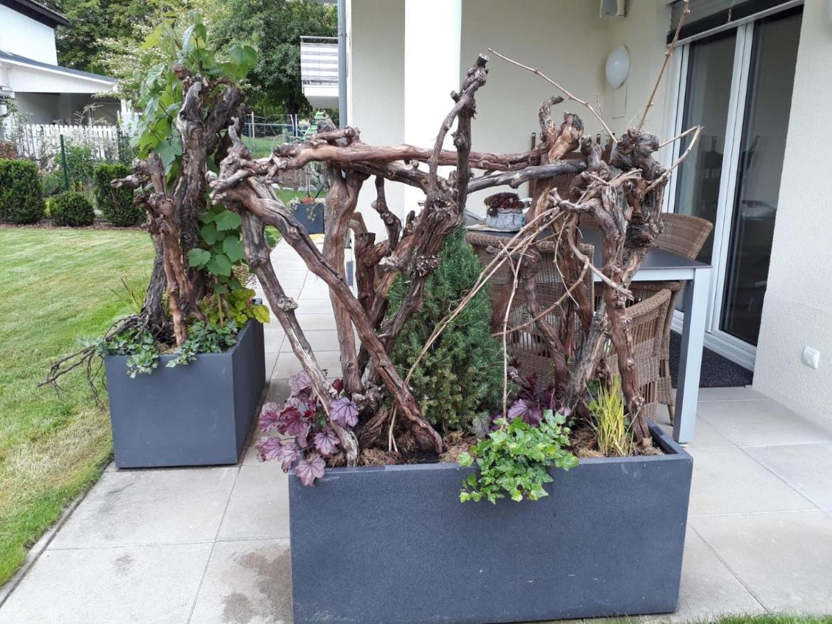 "Nature Erleben" Appartement & Komfortzimmer Velden am Wörthersee Esterno foto